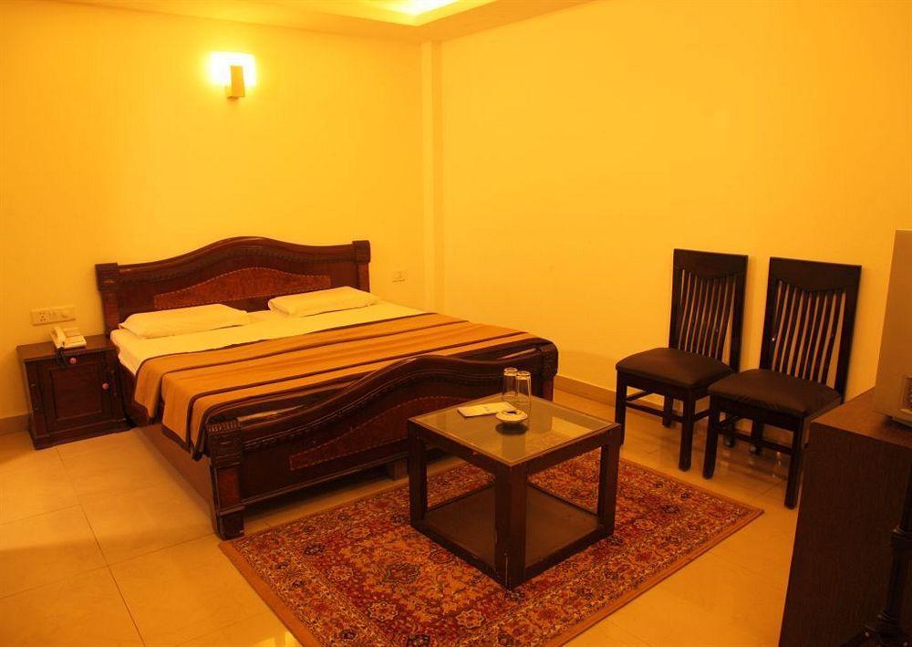 Hotel Era Mahipalpur, Aerocity, Near IGI Airport New Delhi Nova Deli Exterior foto