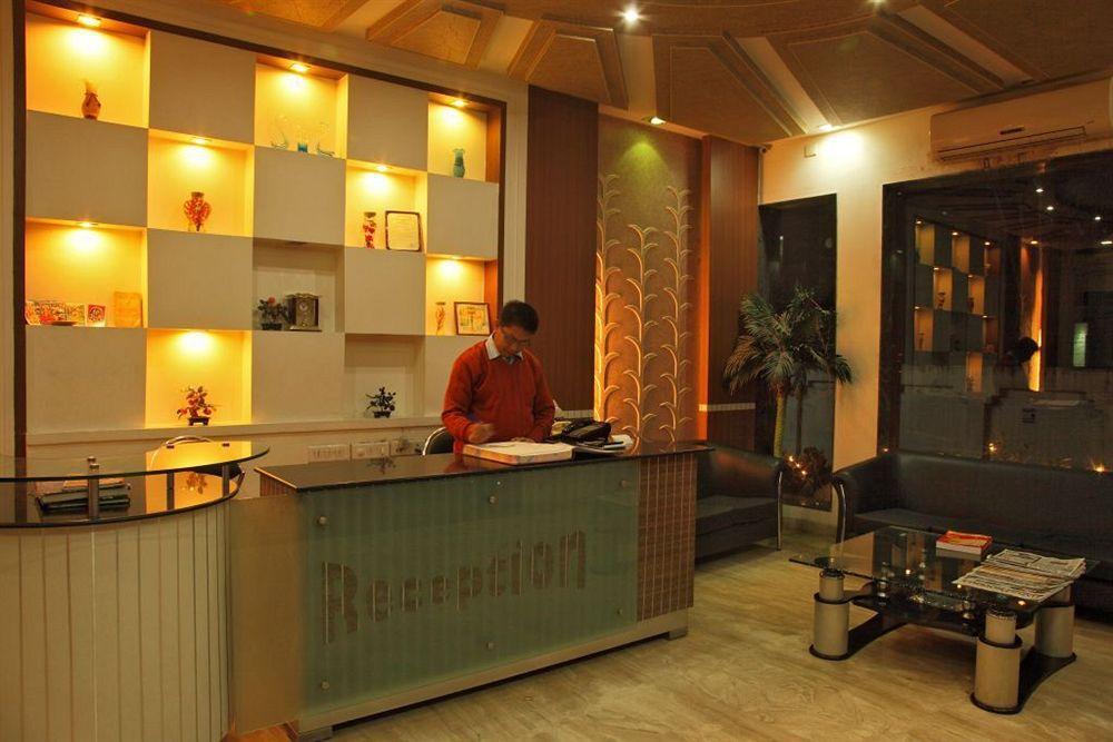 Hotel Era Mahipalpur, Aerocity, Near IGI Airport New Delhi Nova Deli Exterior foto