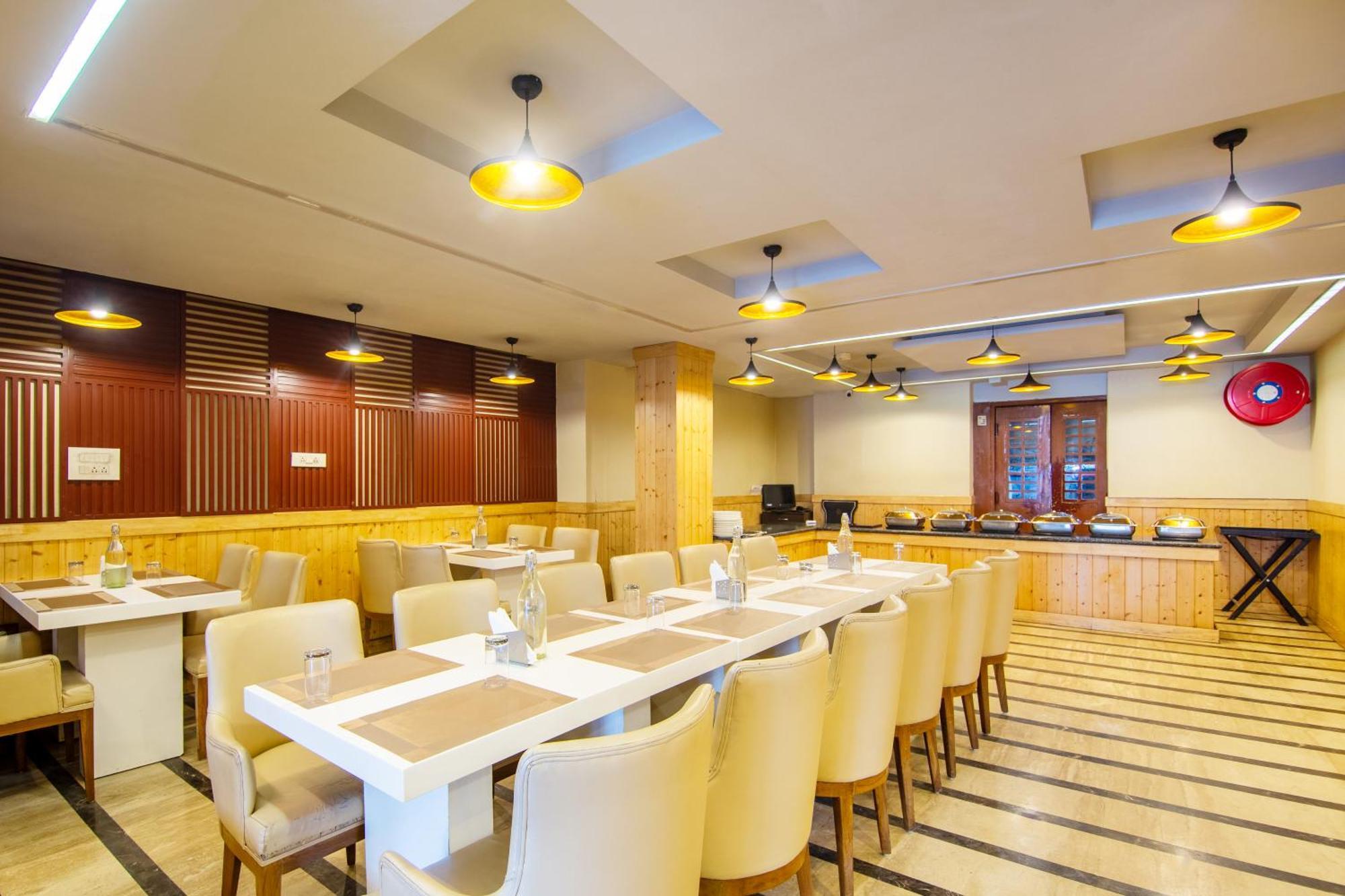 Hotel Era Mahipalpur, Aerocity, Near IGI Airport New Delhi Nova Deli Exterior foto